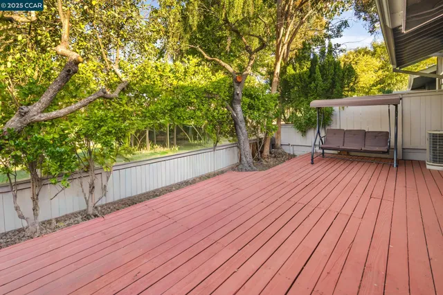 $1,225,000 | 1942 Rancho Verde Circle East, Danville, CA 94526