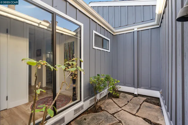 $1,225,000 | 1942 Rancho Verde Circle East, Danville, CA 94526