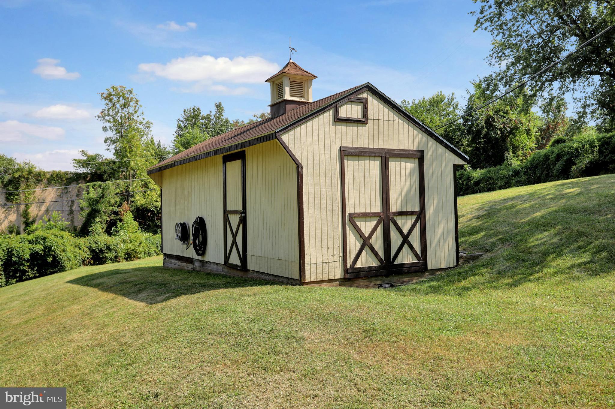 5305 Dew Garth Baltimore, MD 21206 - Photo 45 of 53