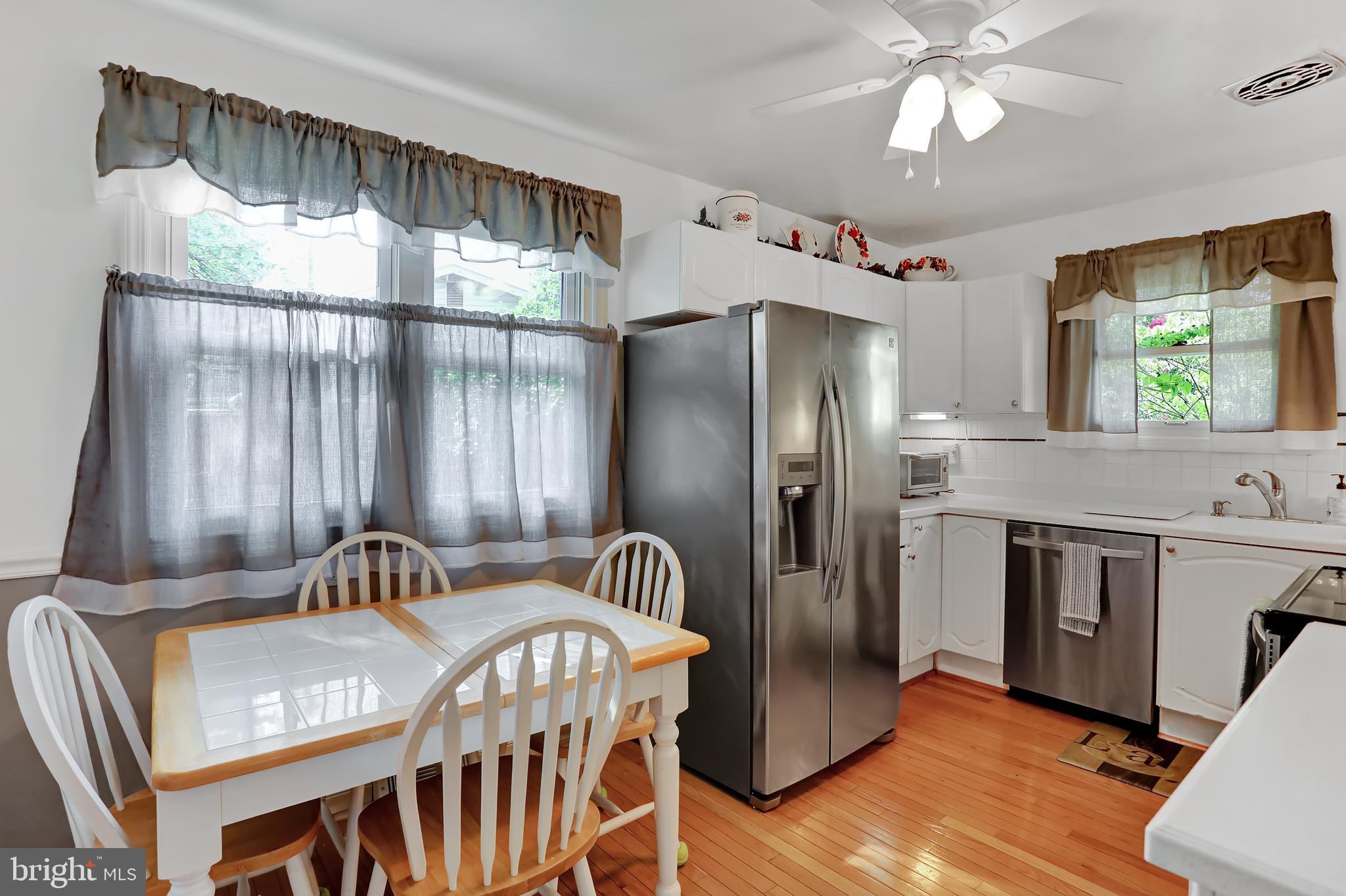 5305 Dew Garth Baltimore, MD 21206 - Photo 7 of 53