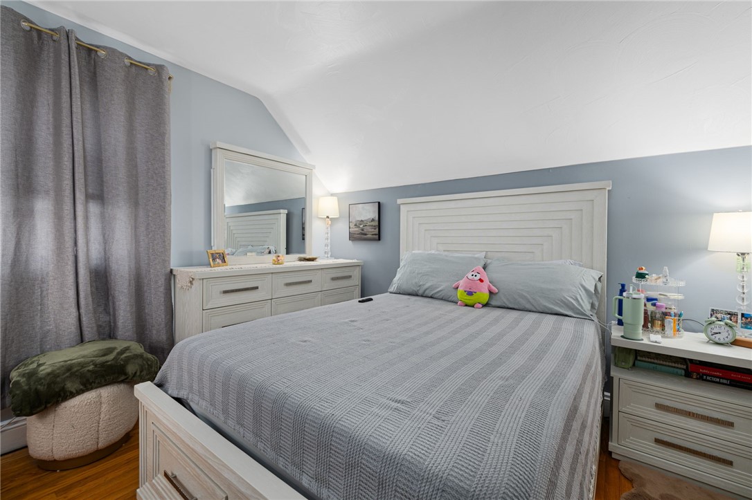 243 Killingly Street Providence, RI 02909 - Photo 25 of 46