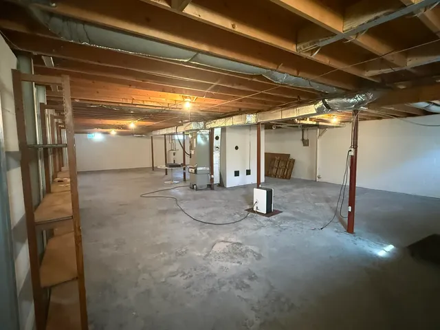 $294,500 | 200 Sherry May Street, Covington, VA 24426