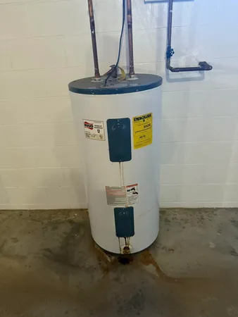 $284,500 | 200 Sherry May Street, Covington, VA 24426