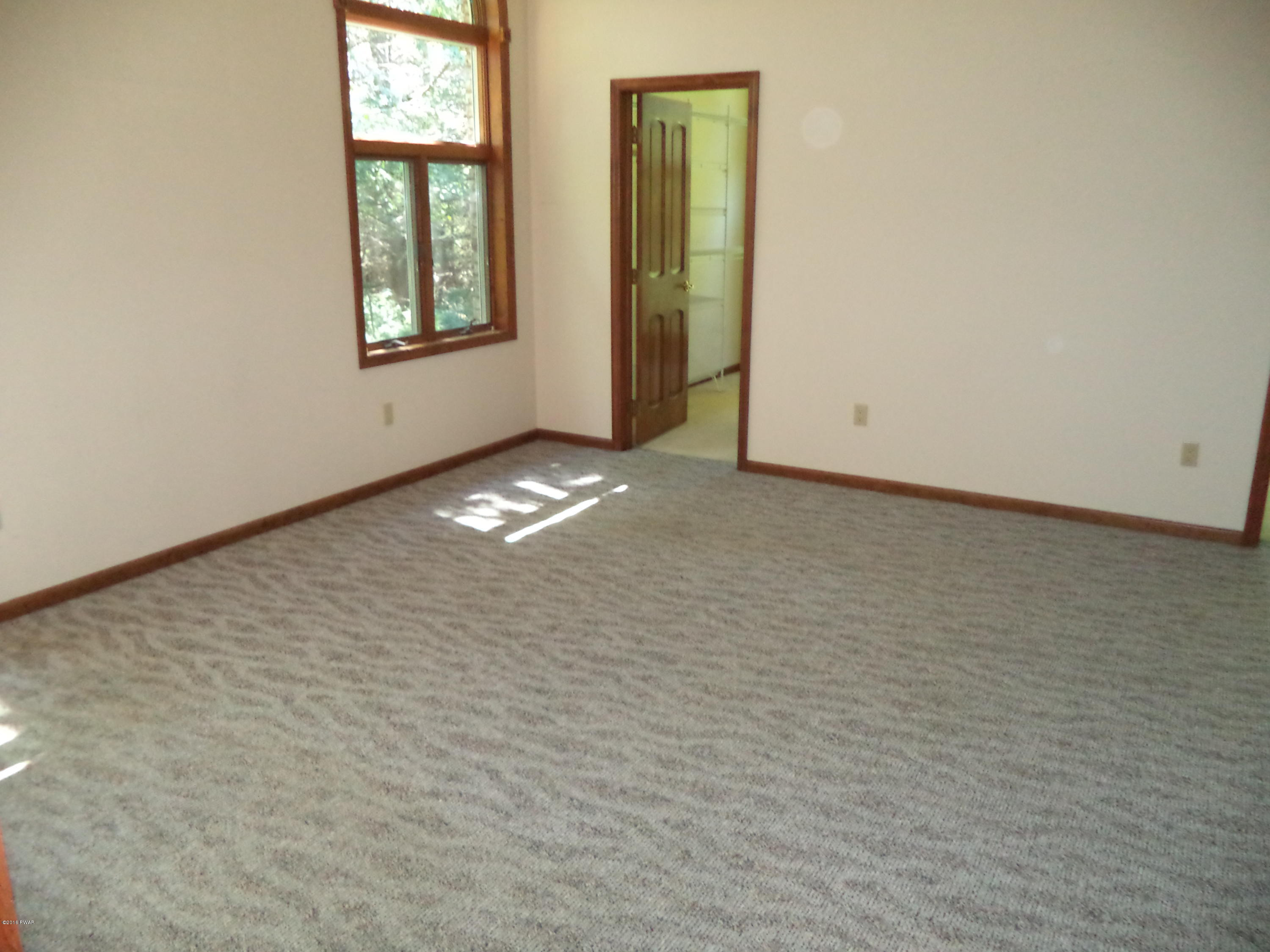 113 Simons Road Greentown, PA 18426 - Photo 68 of 73
