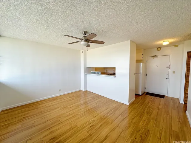 $2,100 | 2977 Ala Ilima Street, Unit 809, Honolulu, HI 96818