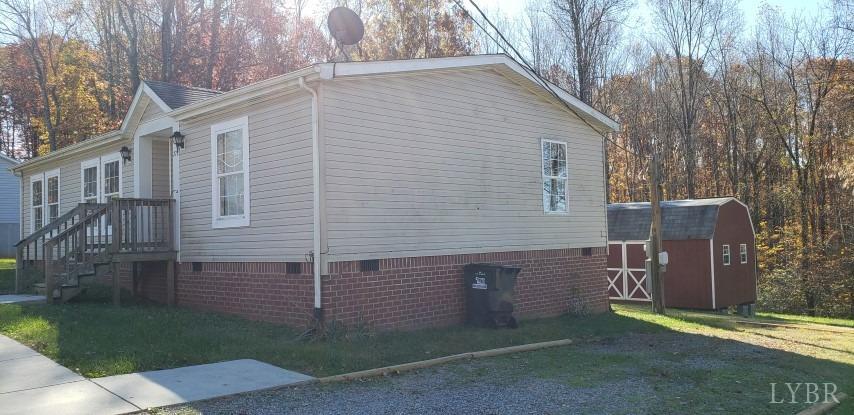 272 Rothwood Road Monroe, VA 24574 - Photo 5 of 23 Gallery Image 5