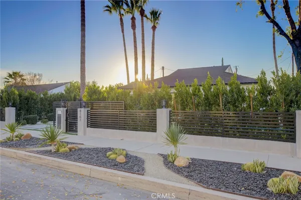 $8,000 | 8161 Encino Avenue, Northridge, CA 91325