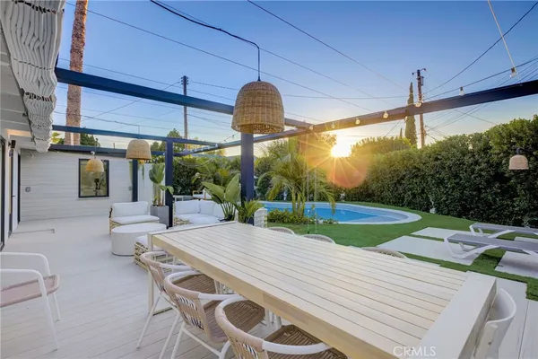 $8,000 | 8161 Encino Avenue, Northridge, CA 91325