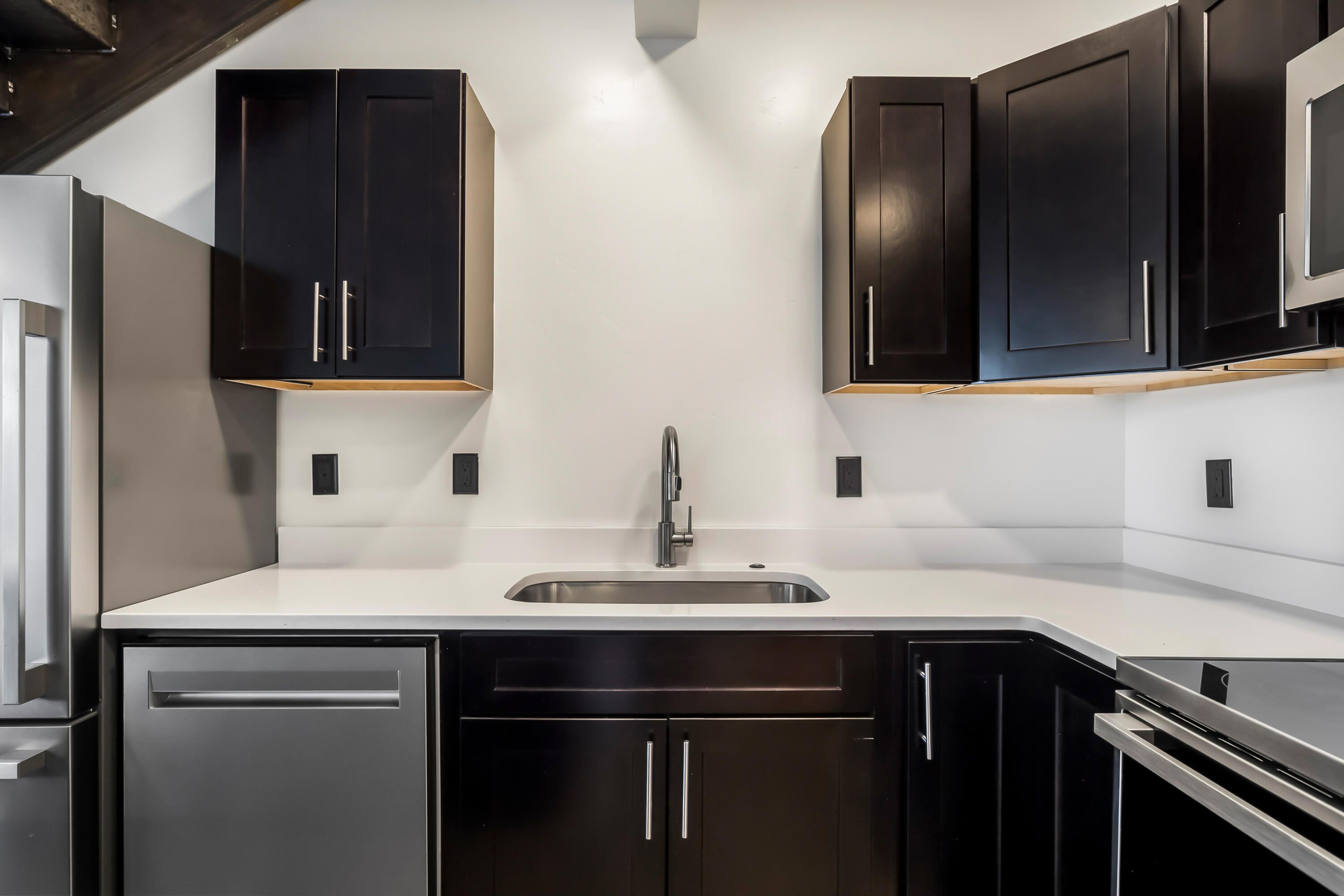 1441 Northwest 4th Street Redmond, OR 97756 - Photo 16 of 42