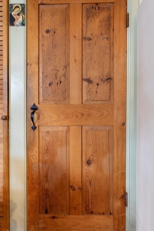 16 Pine Street Gloucester, MA 01930 - Photo 20 of 42