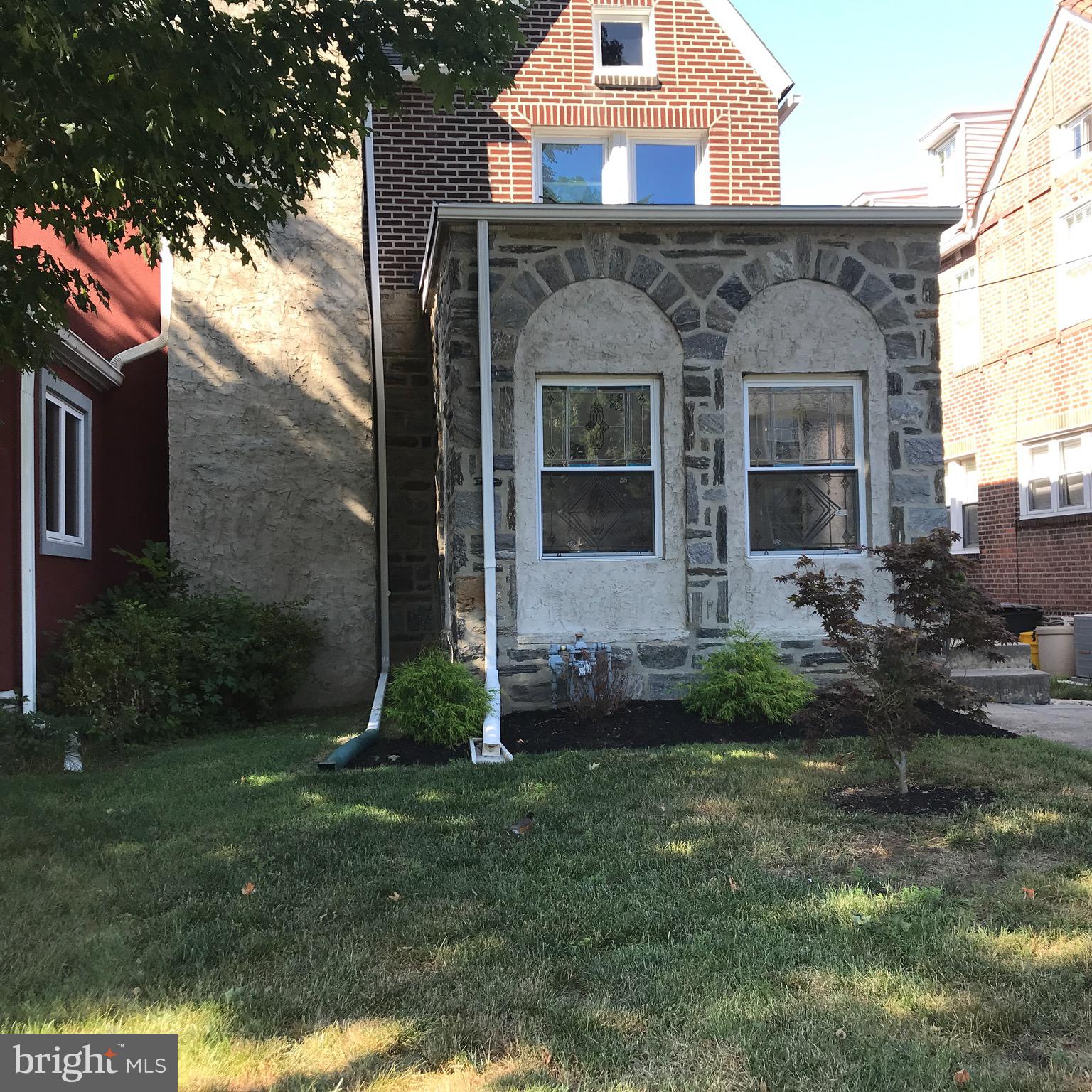 33 Wayne Avenue Springfield, PA 19064 - Photo 2 of 27 Front of house