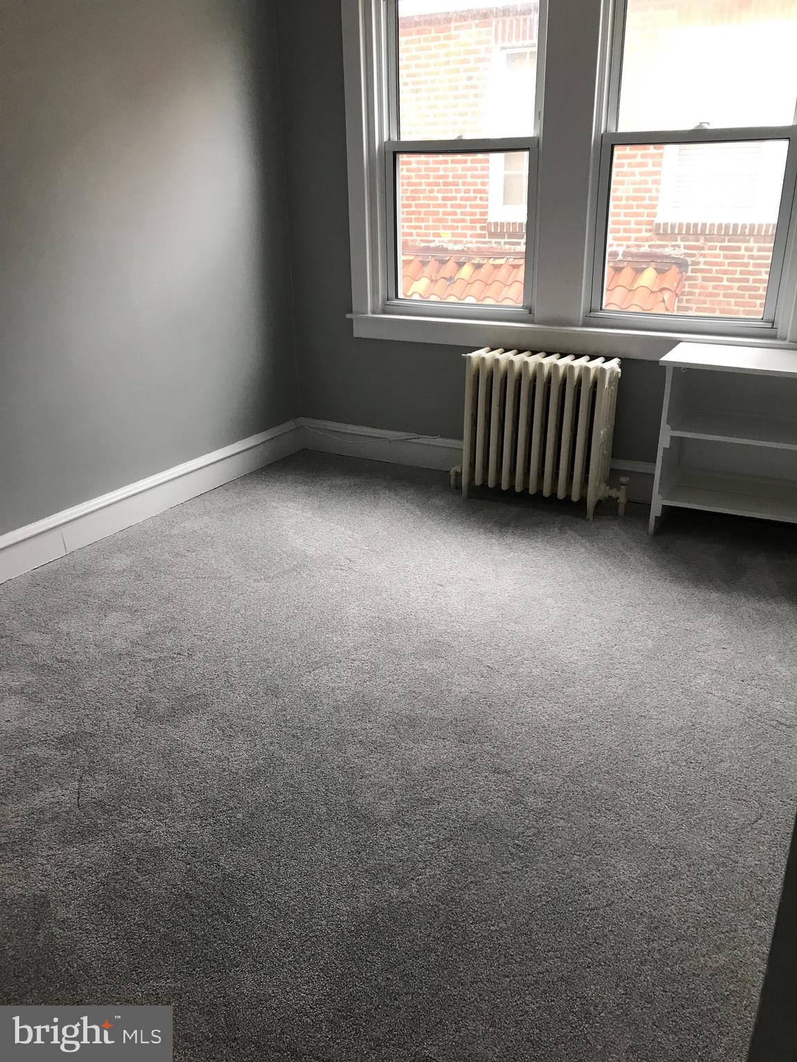 33 Wayne Avenue Springfield, PA 19064 - Photo 21 of 27 2nd Bedroom Gray painted walls and new carpet