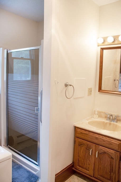 61 Rochester Road Carver, MA 02330 - Photo 23 of 37 Gallery Image 23