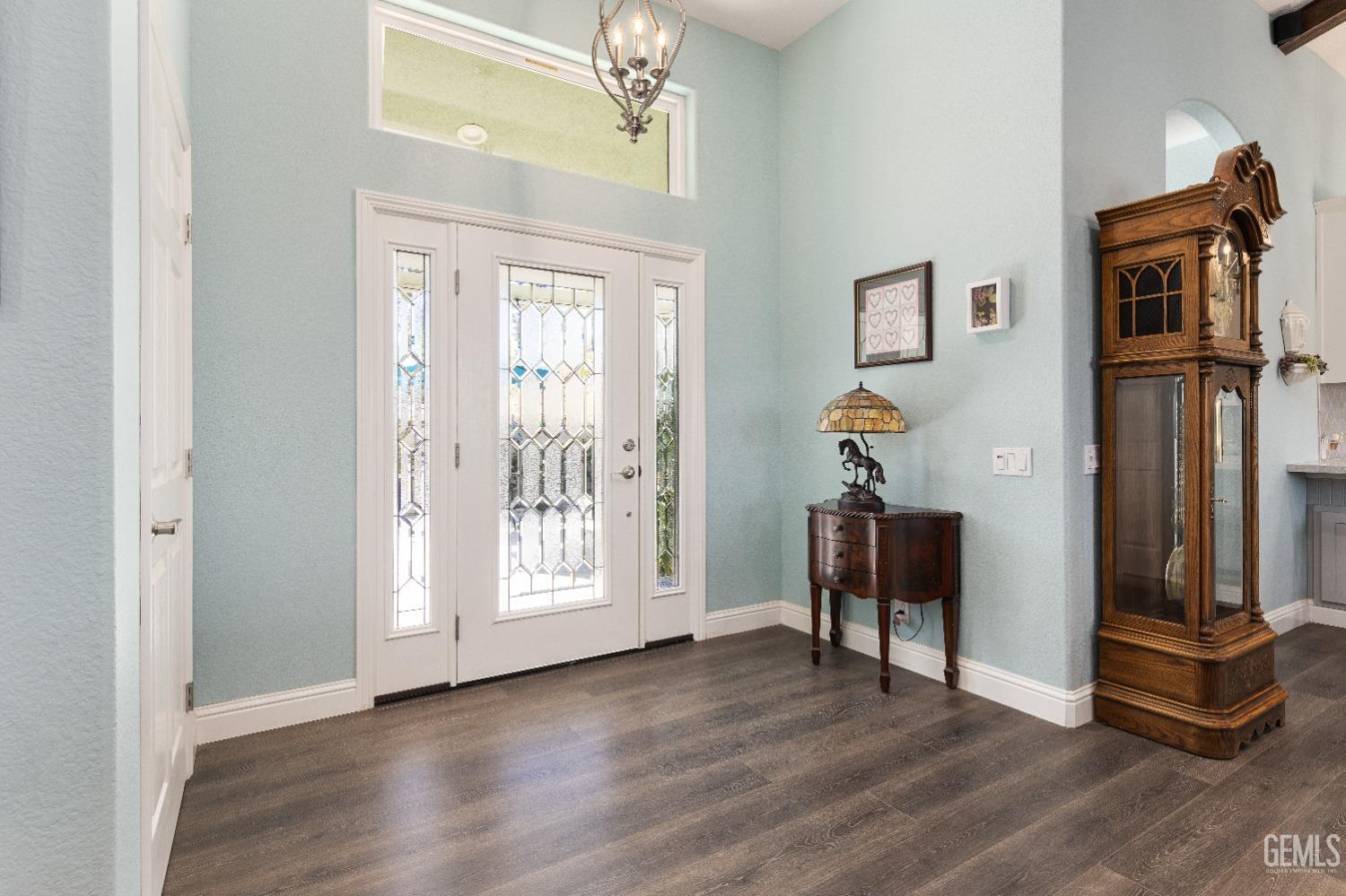 Undisclosed Address Tehachapi, CA 93561 - Photo 9 of 43 a view of a livingroom with furniture and a window