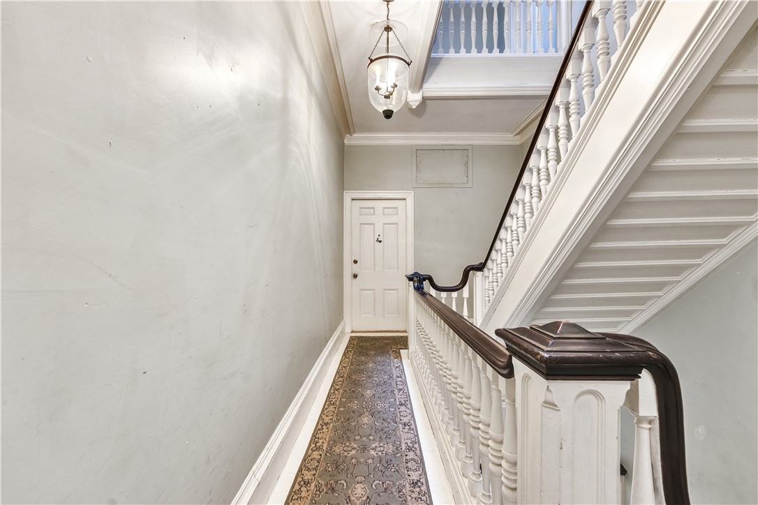 453 Angell Street Providence, RI 02906 - Photo 15 of 49