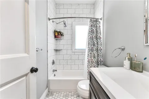 $2,750,000 | 453 Angell Street, Providence, RI 02906