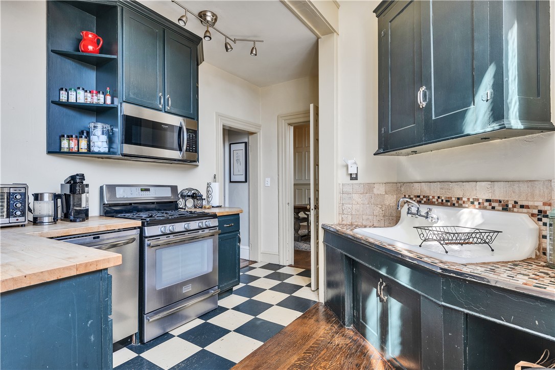 453 Angell Street Providence, RI 02906 - Photo 5 of 49