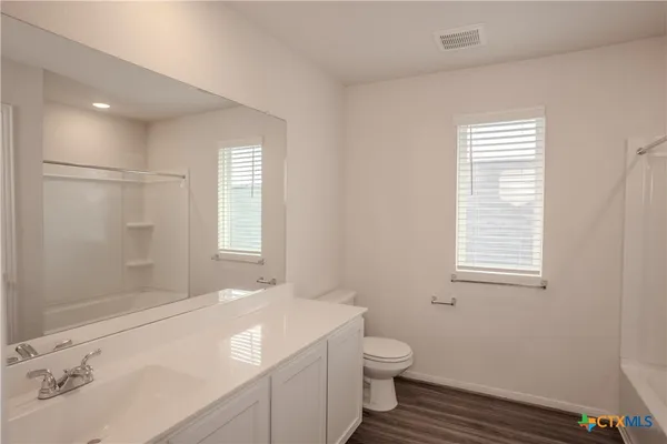 $2,200 | 141 Everglades Drive, Kyle, TX 78640