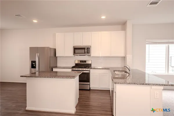 $2,200 | 141 Everglades Drive, Kyle, TX 78640