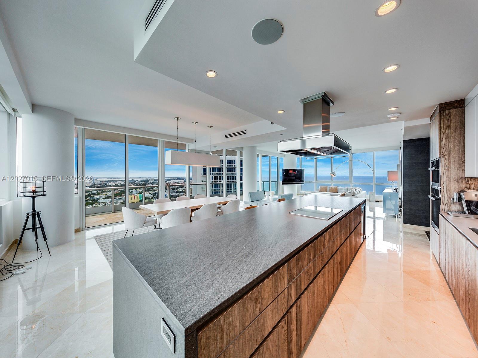 100 South Pointe Drive, Unit 3407 Miami Beach, FL 33139 - Photo 4 of 25