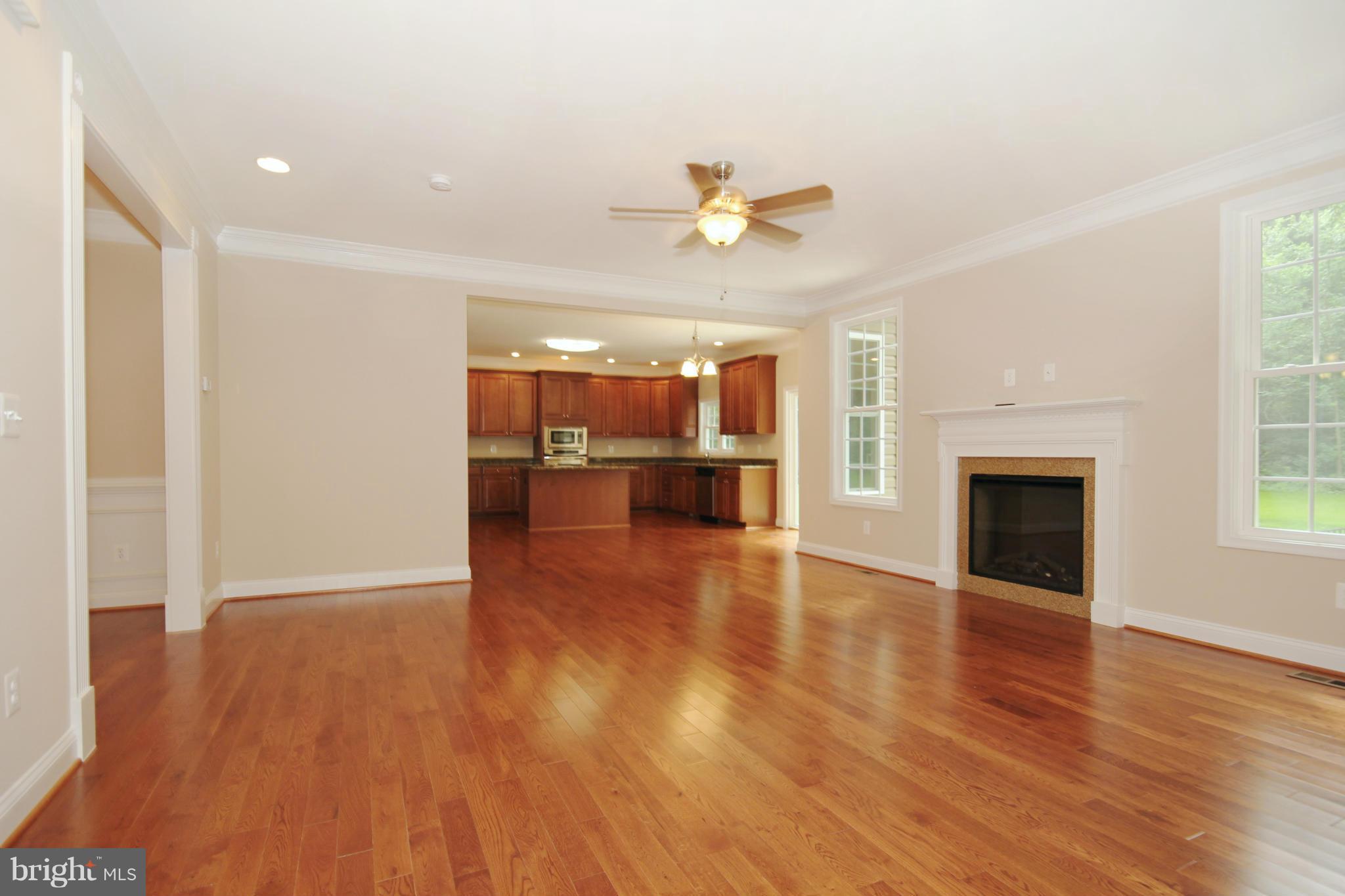 9421 Rogues Road Midland, VA 22728 - Photo 11 of 30 Family Room