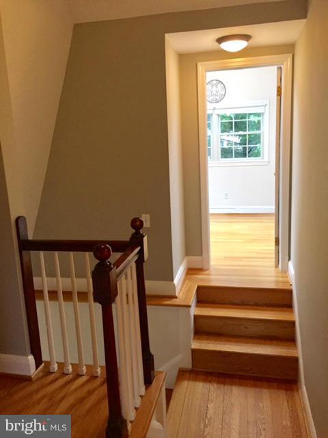 7005 Kenleigh Road Baltimore, MD 21212 - Photo 13 of 29 Upstairs Hallway