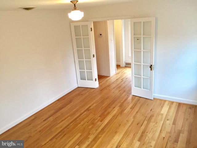 7005 Kenleigh Road Baltimore, MD 21212 - Photo 18 of 29 Master Suite