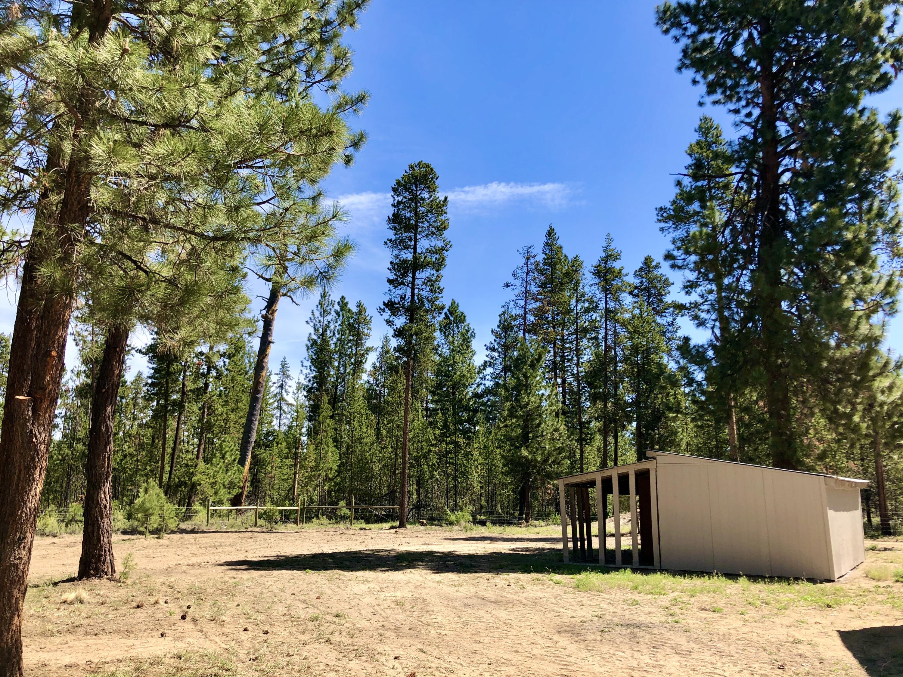 15974 Jackpine Road La Pine, OR 97739 - Photo 26 of 29 Shed (west)