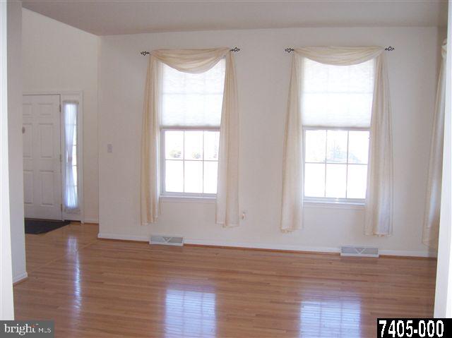 125 Ridgewood Drive Hanover, PA 17331 - Photo 2 of 16