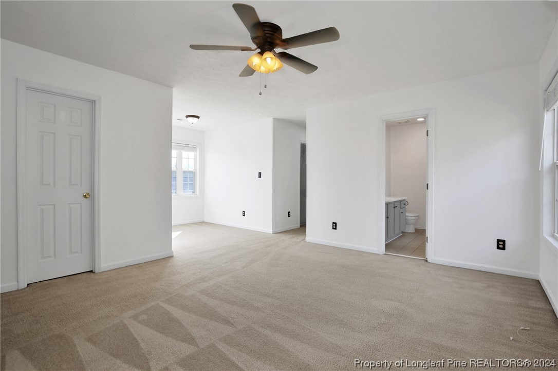 5808 Spreading Branch Road Hope Mills, NC 28348 - Photo 18 of 35 a view of an empty room