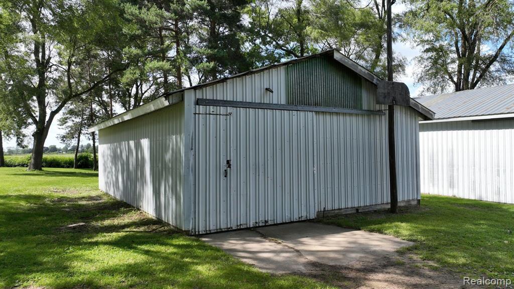 9195 Shipman Road Corunna, MI 48817 - Photo 26 of 31