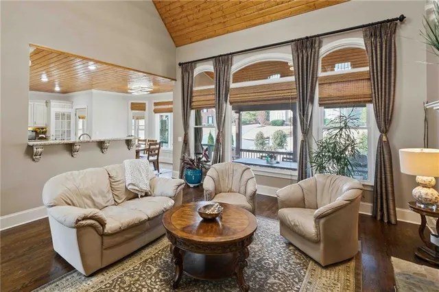 $1,150,000 | 1105 Dapplefawn Court, Alpharetta, GA 30005