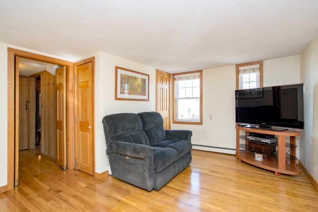 57 Magnolia Road Milton, MA 02186 - Photo 11 of 24