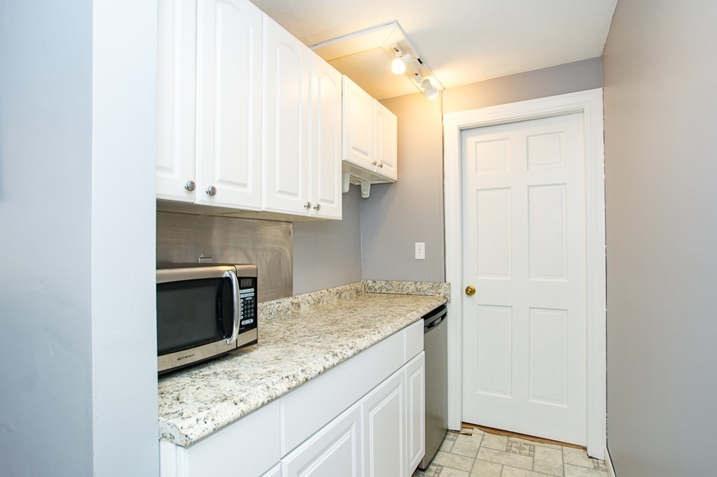 57 Magnolia Road Milton, MA 02186 - Photo 20 of 24