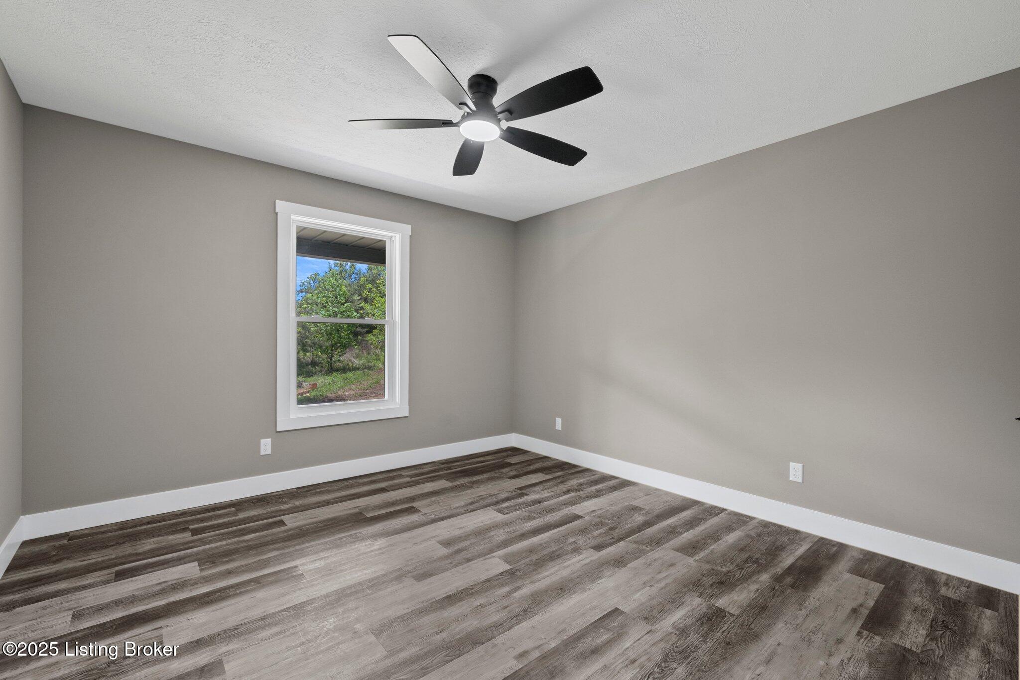 314 Nolin Estates Road Clarkson, KY 42726 - Photo 15 of 33 12-web-or-mls-DSC00654