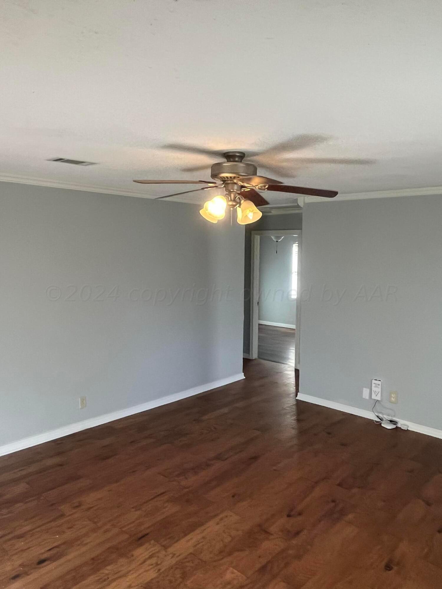 4209 Gables Street Amarillo, TX 79110 - Photo 8 of 21 DCCDC2E3-B3E9-4855-A9E9-EA282F0192A0