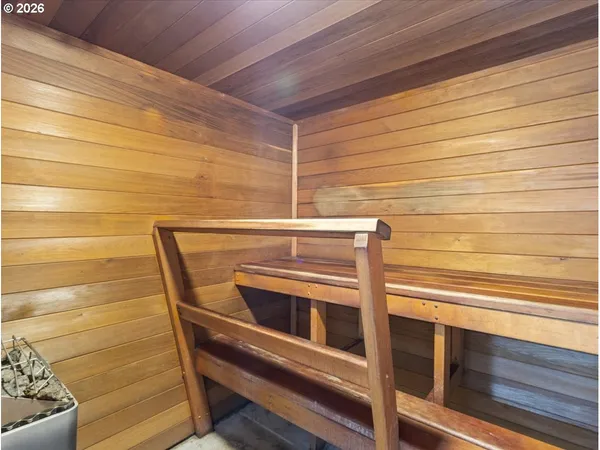 $500,000 | 16552 Southeast Woodward Street, Portland, OR 97236