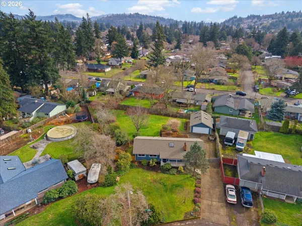 $500,000 | 16552 Southeast Woodward Street, Portland, OR 97236
