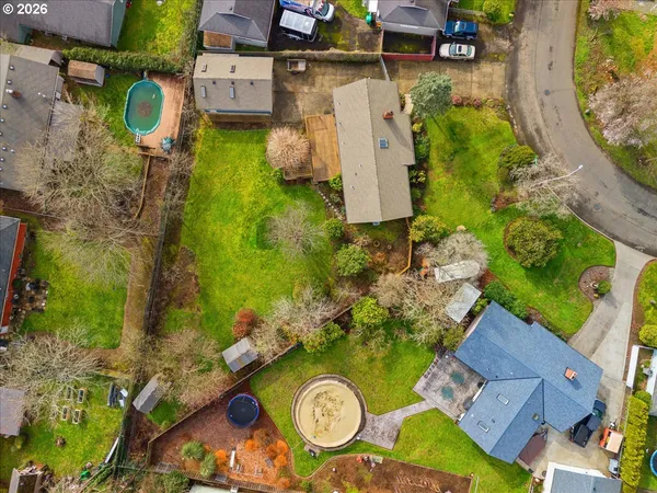 $500,000 | 16552 Southeast Woodward Street, Portland, OR 97236