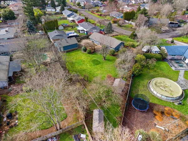 $500,000 | 16552 Southeast Woodward Street, Portland, OR 97236
