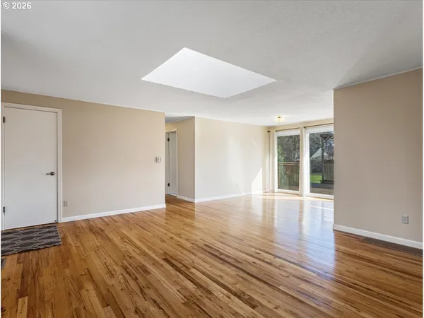 $500,000 | 16552 Southeast Woodward Street, Portland, OR 97236