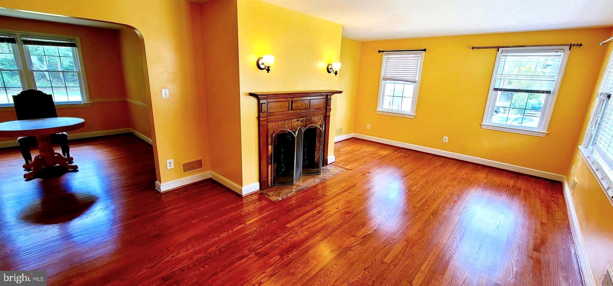 6409 Woodley Road Clinton, MD 20735 - Photo 8 of 30
