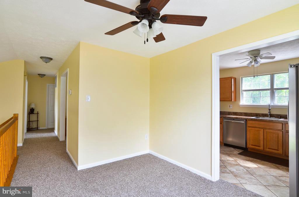 9029 Fieldchat Road Baltimore, MD 21236 - Photo 15 of 30 Loft