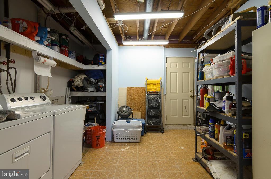 9029 Fieldchat Road Baltimore, MD 21236 - Photo 27 of 30 Storage Area