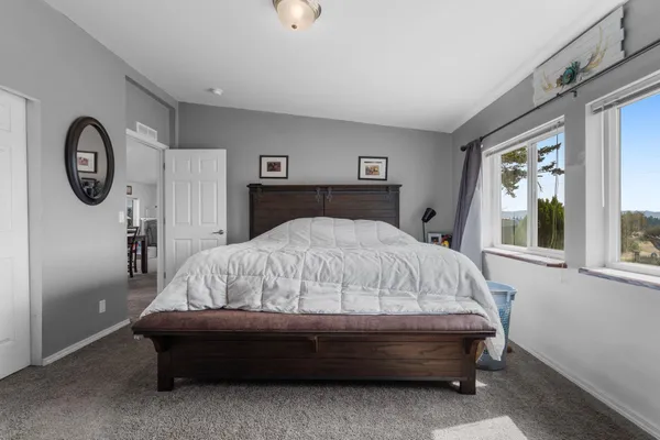 $930,000 | 38521 Tekoa Idaho Road, Unit 39204 COVE RD, Tekoa, WA 99033