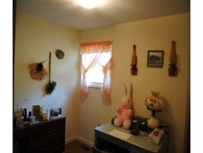 1754 Vance Tank Road Bristol, TN 37620 - Photo 5 of 13 Bedroom used as office