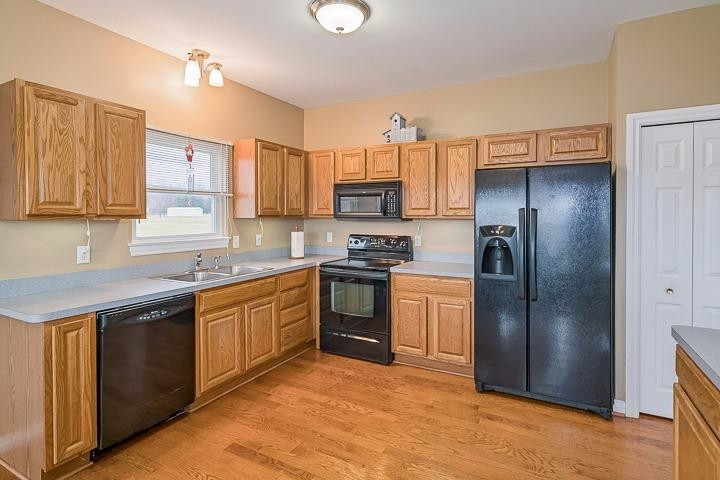 3931 Weatherby Road Stockbridge, MI 49285 - Photo 9 of 10 Photo 9