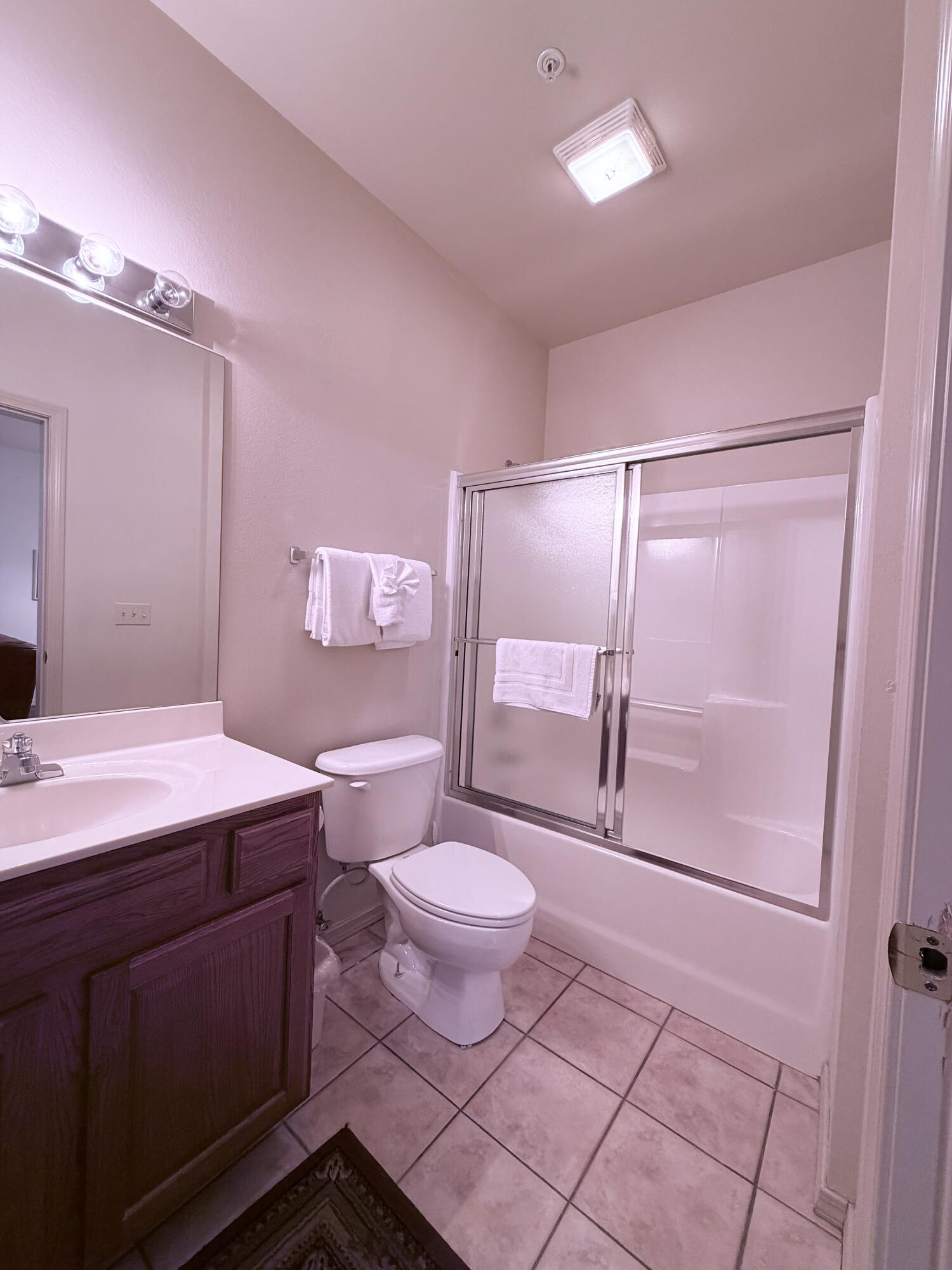 1091 Golf Drive, Unit 1 Reeds Spring, MO 65737 - Photo 6 of 17 IMG_7037