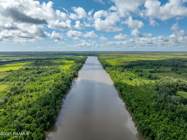 $4,500,000 | 21737 Keno Road, Abbeville, LA 70510