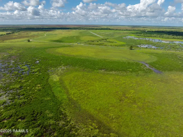 $4,500,000 | 21737 Keno Road, Abbeville, LA 70510